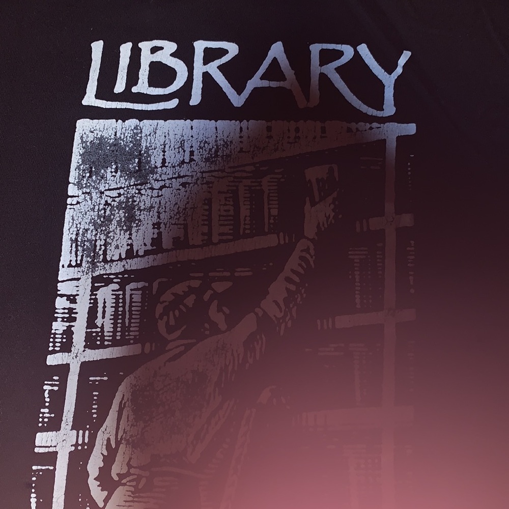Library Alehouse T-shirt - Picture 6 of 7